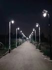 چراغ های خیابانی LED فضای باز با انرژی خورشیدی با مصرف برق کم و طول عمر بالا