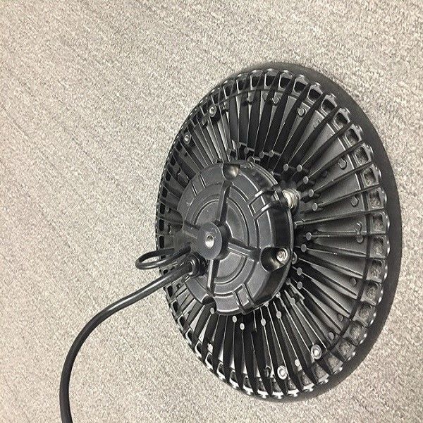 کارخانه انبار صنعتی IP65 ضد آب smd آلومینیوم 100w 150w 200w ufo led high bay light